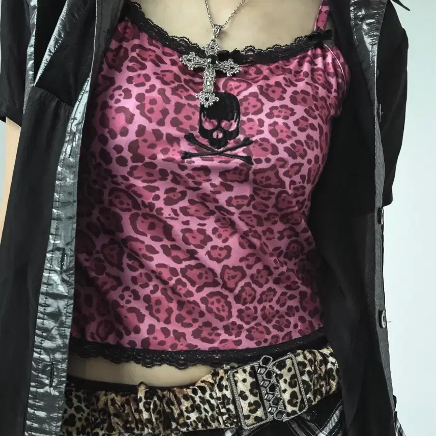 Leopard Skull Needlework Pink Sleeveless