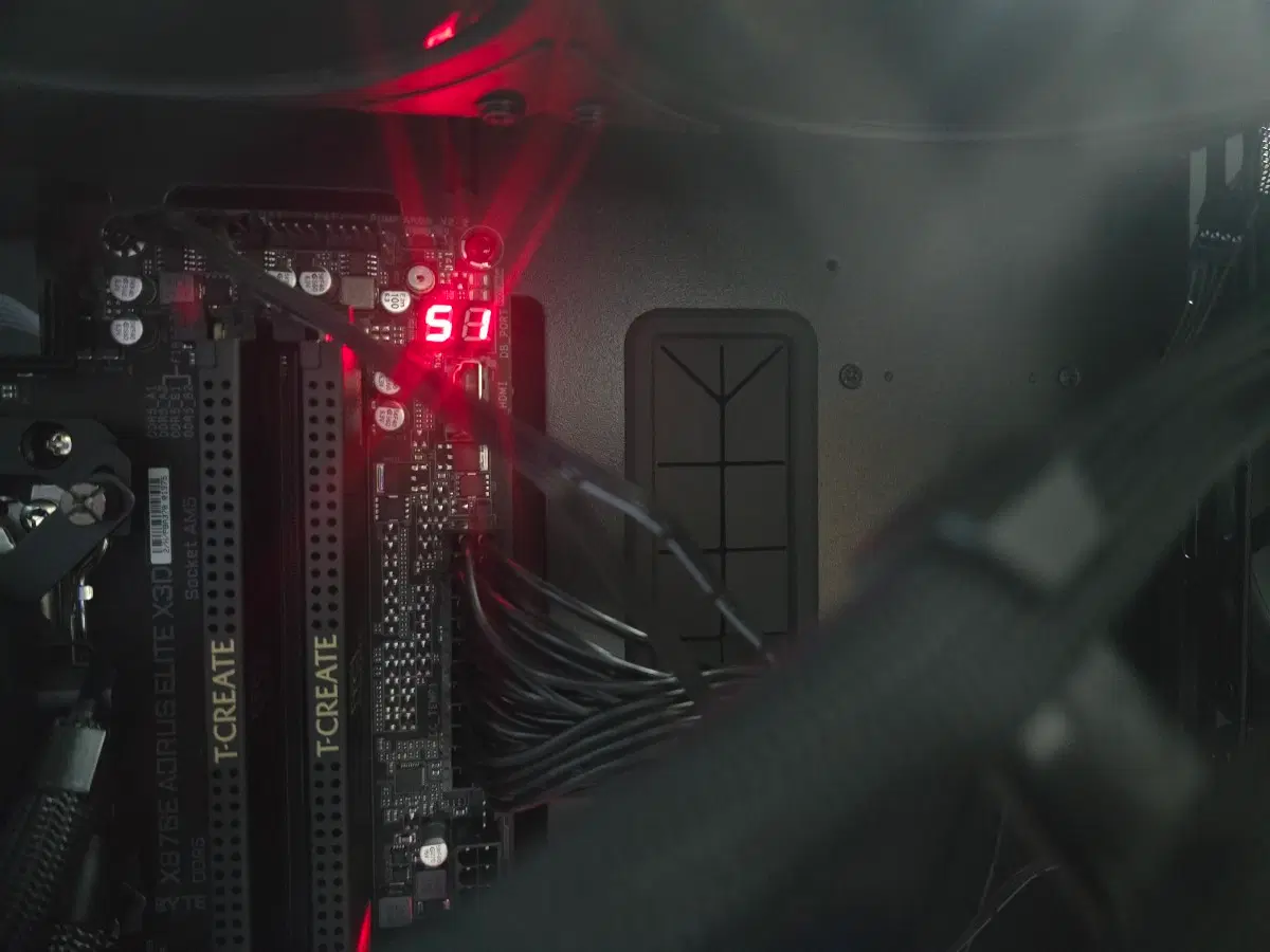 5090 화스트랄+128GB 팀그룹 램