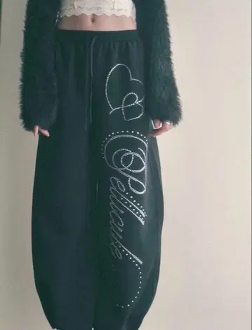 PELLICULE stone-deco 스웨트 팬츠 BLACK