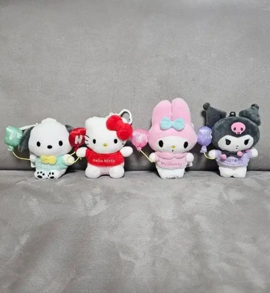 정품 산리오 포차코 파티 풍선 13cm 키링 인형
