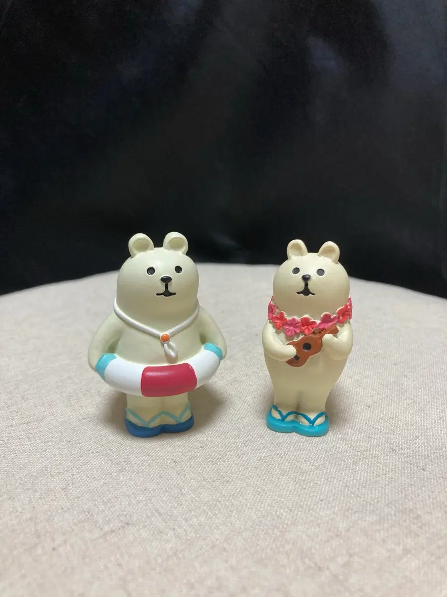 데꼴 백곰 튜브 + 백곰 우쿨렐레