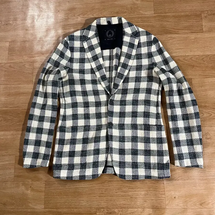 [100] 토넬로T 신형 트위드 자켓
