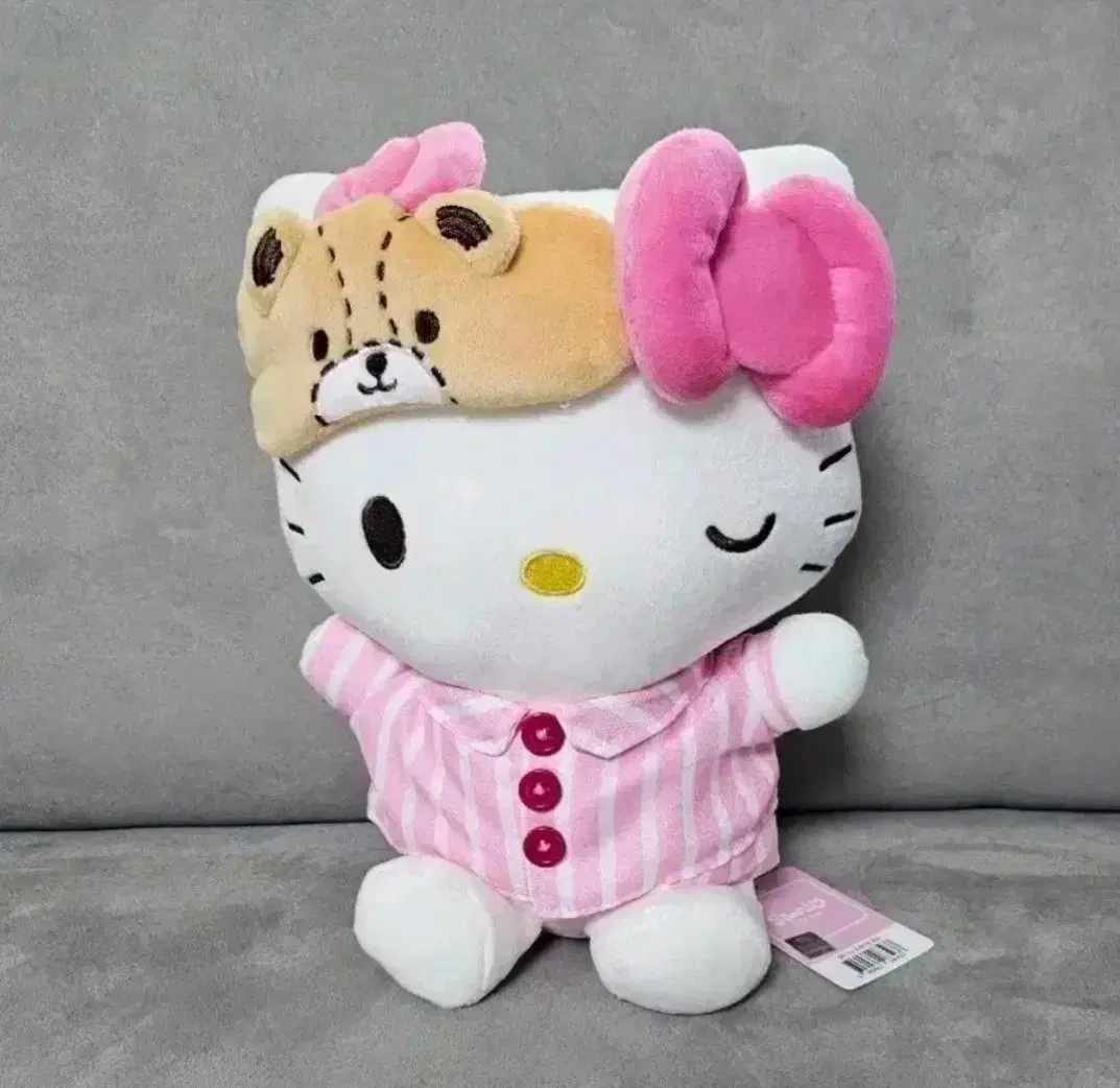 정품 산리오 헬로키티 꿀잠 25cm 중형 인형