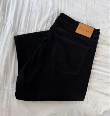 Calvin Klein Jeans 블랙 데님 슬림 스트레이트 블랙