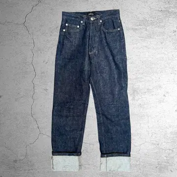 A.P.C. 아페쎄 센터 프레스 스테디셀러 데님 리지드 청바지 빨간색 귀
