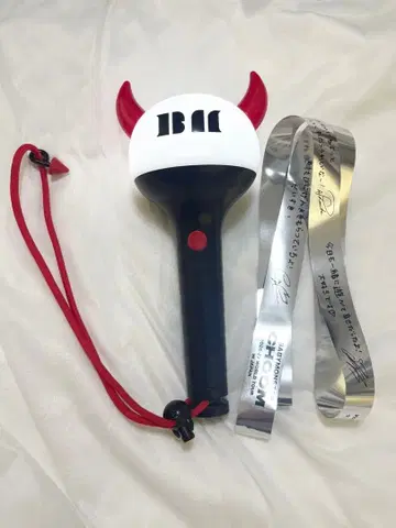BABYMONSTER 응원봉 은색 테이프 포함