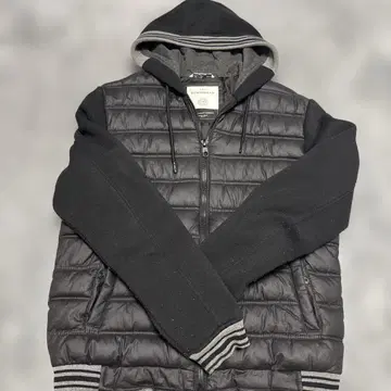 ZARA MAN DENIMWEAR 충전솜 후드 부착 자켓 L 사이즈