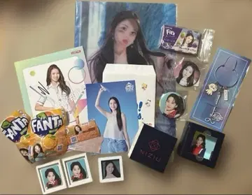 NiziU 아야카 굿즈 랜덤 마그넷 캔뱃지 세트