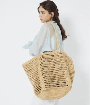 MADE IN MADA HIT BAG 메이드인마다 카고백 라피아