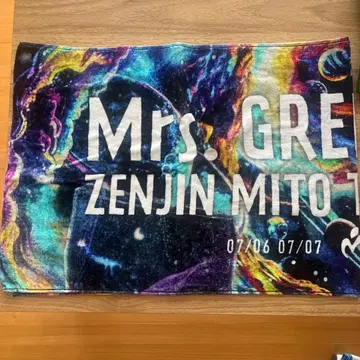 Mrs. GREEN APPLE 젠진미도와 베르트라움 타월