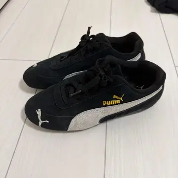 PUMA 스피드캣 블랙 스니커즈