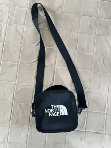 THE NORTH FACE 숄더백 블랙