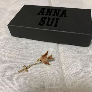 레어! ANNA SUI 작은 새 귀찌