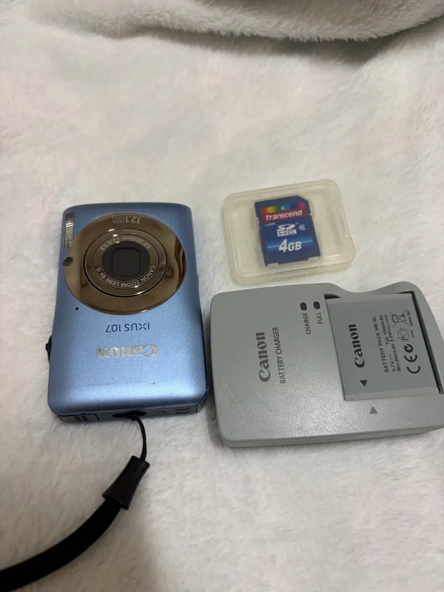 캐논 IXUS 107 블루 카메라 + 배터리 + 4GB SD 카드