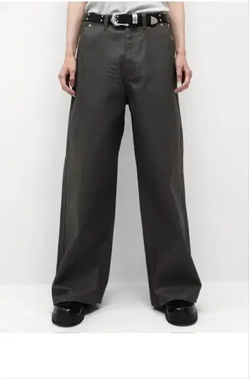 [ CS ] coated wide denim pants 사이즈 1 차콜