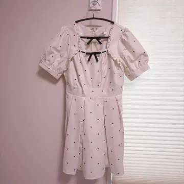 evelyn 더블 리본 턱 플리츠 원피스