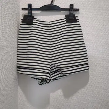 snidel 스트라이프 숏팬츠