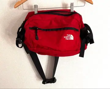 THE NORTH FACE 바디백 레드