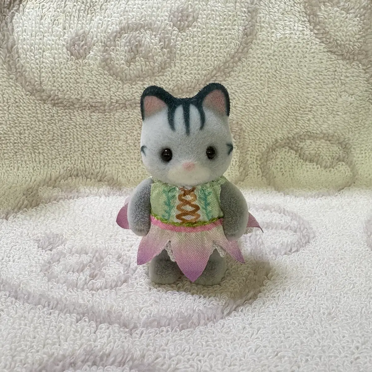 실바니안 아이꽃밭 요정 고양이