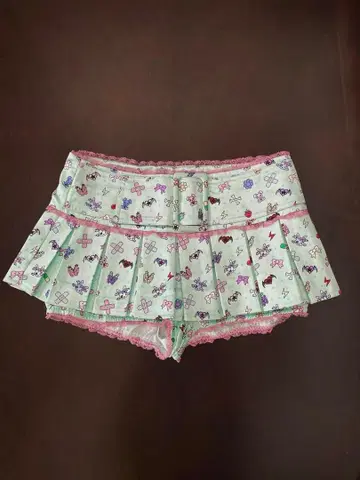 [1회 착용] CFIERCE / 그린 Sticker Plated Skirt
