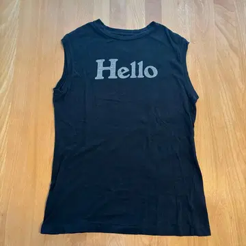 MADISONBLUE 매디슨 블루 HELLO NOSLEEVE TEE 00
