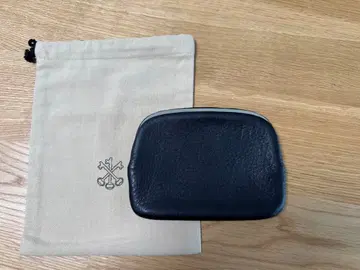 새상품급 ARTS&SCIENCE 가마구치 purse M 블랙