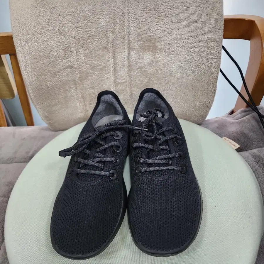 올버즈 러너스 블랙 M8 (260)