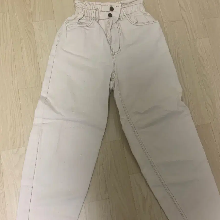 화이트 와이드 데님 팬츠 S사이즈