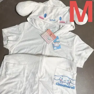 [ 미사용 새상품 ] 아크링 키링 포함 산리오 파일 원단 반팔 콤비네존 시나몬 M