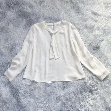 내추럴 뷰티 베이직 보타이 피스 블라우스 M