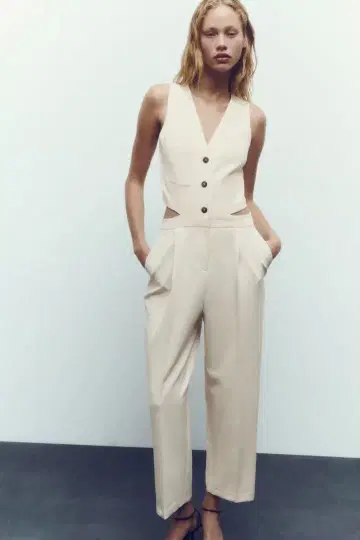 ZARA 컷 아웃 올인원 에크루