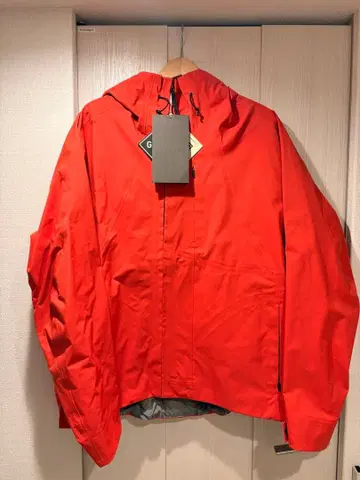 Goldwin 0 GORE-TEX SEED Shell Jacket