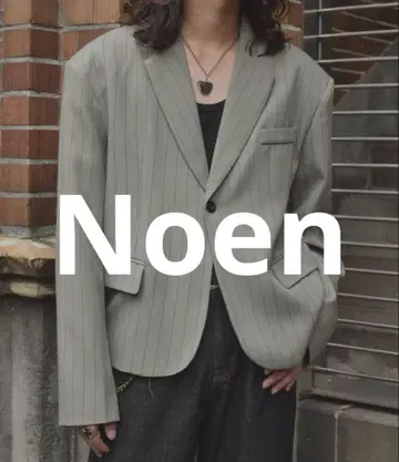 [ 새상품급 ] Noen 숏 리브 스트라이프 자켓