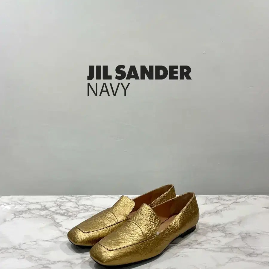 JIL SANDER NAVY 질샌더 골드 로퍼 (38)