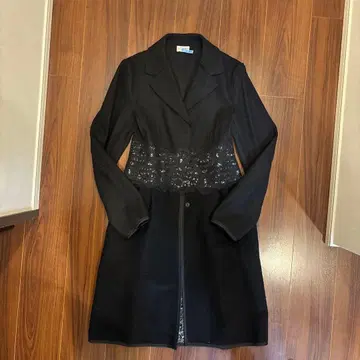 알베르타 페레티 코트 블랙 클리닝 완료