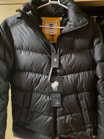 지스타 로우 다운 자켓