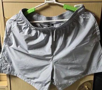언더아머 숏팬츠