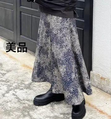 [ 새상품급 ] 스픽 앤 스팬 레오파드 도트 플레어 스커트 36 일본제