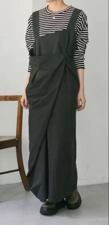 이아파피요네 랩 살로펫 원피스 이번 시즌
