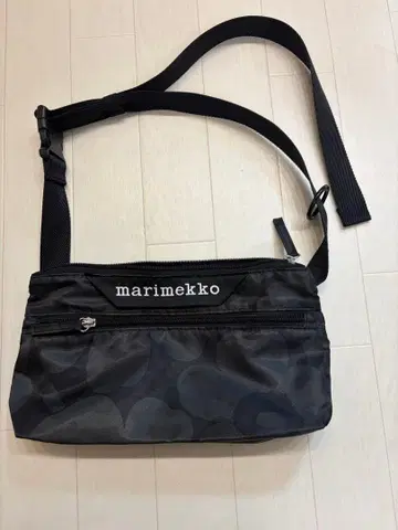 marimekko 마리메꼬 사코슈 새상품급