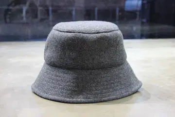 s'yte Bucket hat