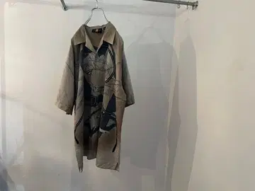 90s SHANU AMANU DOWN TOWN art shirt