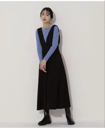 미사용품 NATURAL BEAUTY BASIC 원피스 점프 스커트 블랙