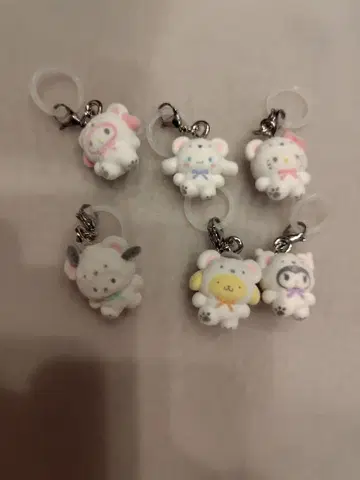 산리오 캐릭터즈 메지루시 액세서리 복슬복슬 스노우 컴플리트 3