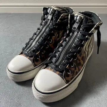 y2k ash leopard zebra front zip sneaker
