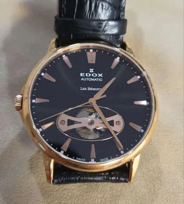 가격 인하 [ 새상품급 ] EDOX 레베몬 오픈 하트 자동 와인딩 본체만