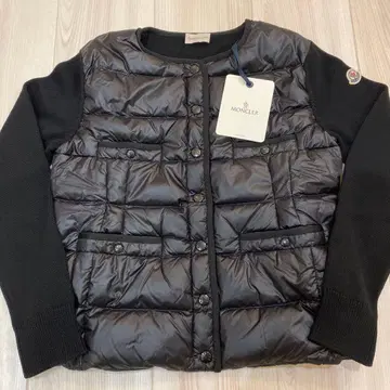 [택 포함 새상품] MONCLER 니트 다운 박스 있음