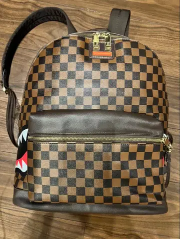 [초레어] Sprayground 백팩 체크 무늬 백팩 새상품급