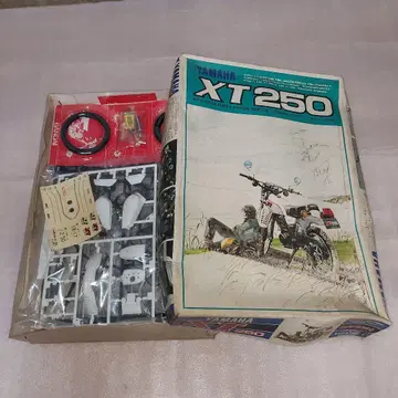 Yamaha XT250 프라모델 키트 미조립 반다이 제조