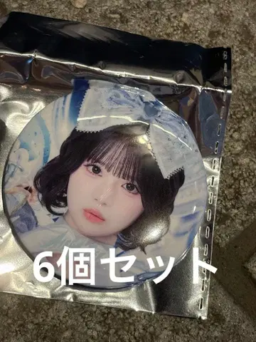 iLiFE! MEGALiFE! 아이스 캔뱃지 6개